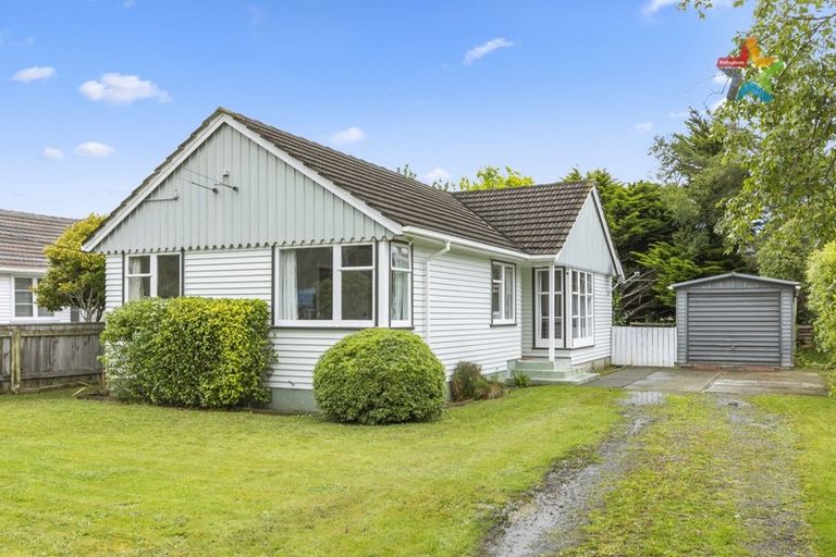 Photo of property in 8 Heath Street, Wainuiomata, Lower Hutt, 5014