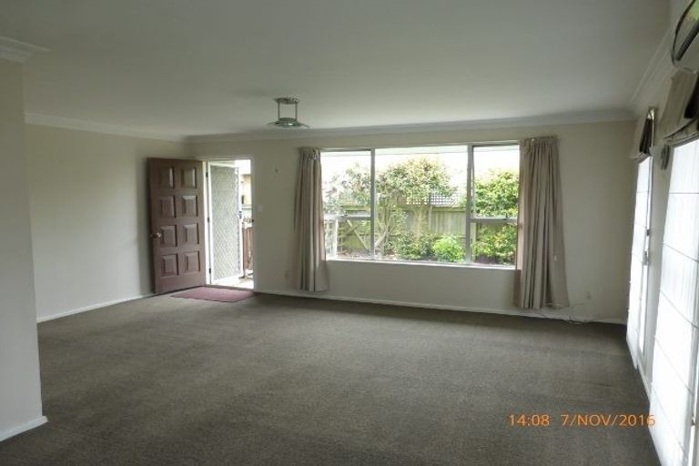 Photo of property in 2/166a Lyttelton Street, Spreydon, Christchurch, 8024