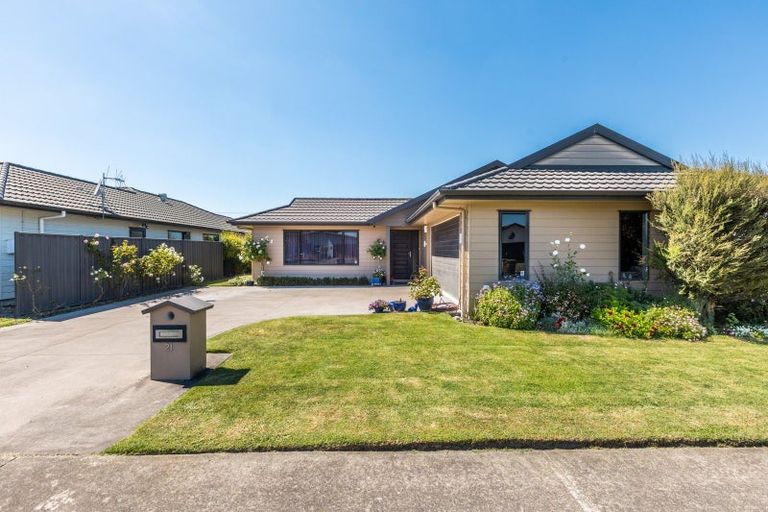 Photo of property in 21 Mcnaughton Place, Onekawa, Napier, 4110