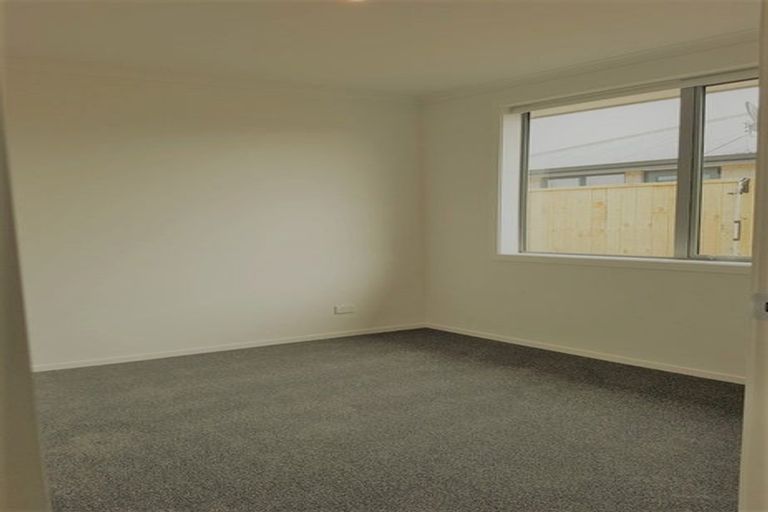 Photo of property in 11 Crown Street, Papamoa, 3118