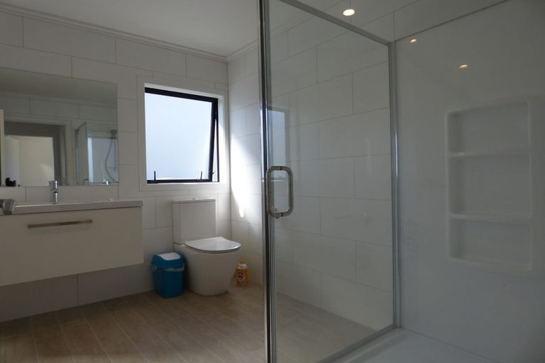 Photo of property in 14 Grey Warbler Road, Hobsonville, Auckland, 0616