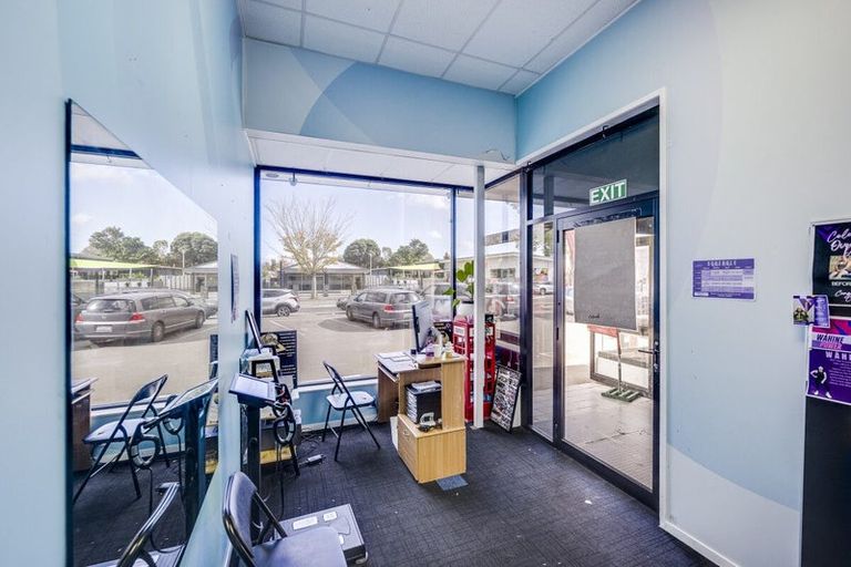 Photo of property in 903 Heretaunga Street East, Parkvale, Hastings, 4122