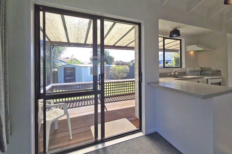 Photo of property in 36 Whiting Crescent, Greenmeadows, Napier, 4112