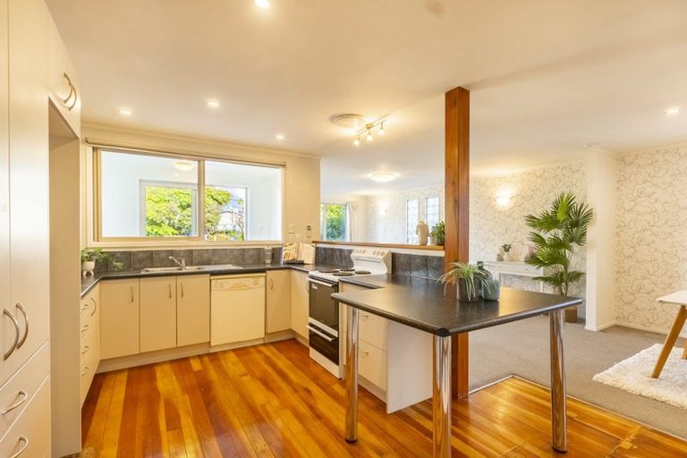 Photo of property in 45 Gray Avenue, Paraparaumu Beach, Paraparaumu, 5032