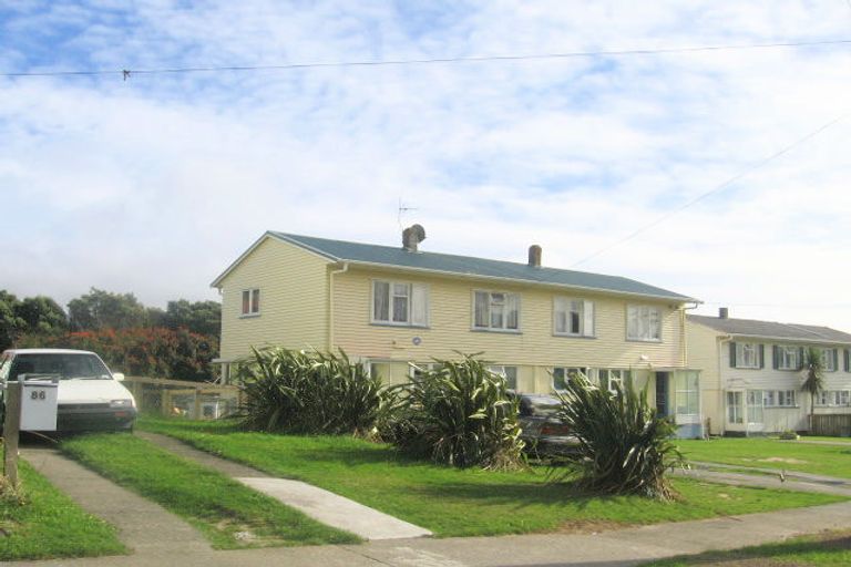Photo of property in 82- 84 Gear Terrace, Ranui, Porirua, 5024