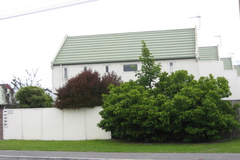 Photo of property in 2/25 Geraldine Street, Edgeware, Christchurch, 8013