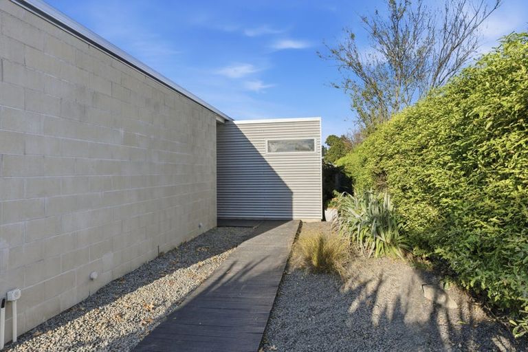 Photo of property in 4 Crombie Green, Northwood, Christchurch, 8051