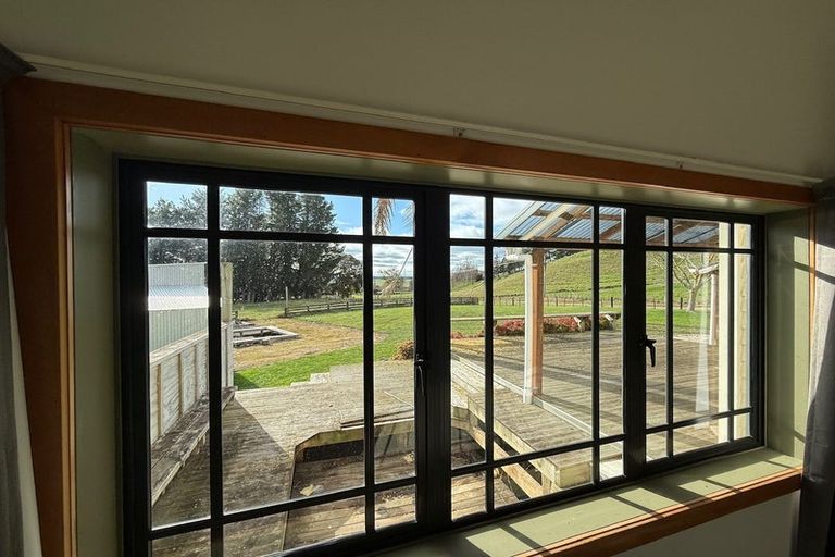 Photo of property in 360 Mutiny Road, Poukawa, Hastings, 4172