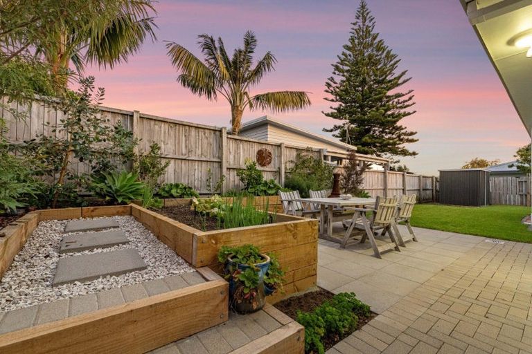 Photo of property in 16 Kaimanawa Street, Mount Maunganui, 3116