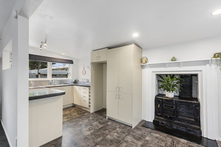 Photo of property in 12a Islington Street, Trentham, Upper Hutt, 5018