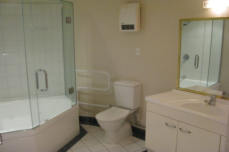 Photo of property in 23/60u Courtenay Place, Te Aro, Wellington, 6011