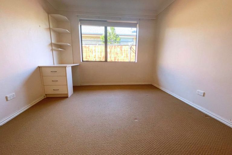 Photo of property in 12 Lansell Drive, East Tamaki Heights, Auckland, 2016