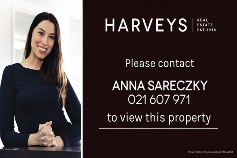 Photo of property in 2/40 Evans Road, Glen Eden, Auckland, 0602