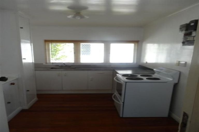 Photo of property in 27 Hillcrest Avenue, Hillcrest, Rotorua, 3015