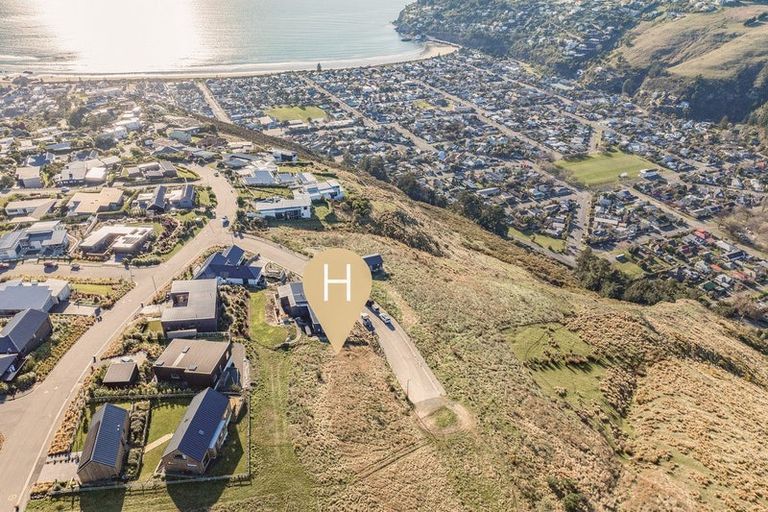 Photo of property in 6 Oxenhope Road, Richmond Hill, Christchurch, 8081