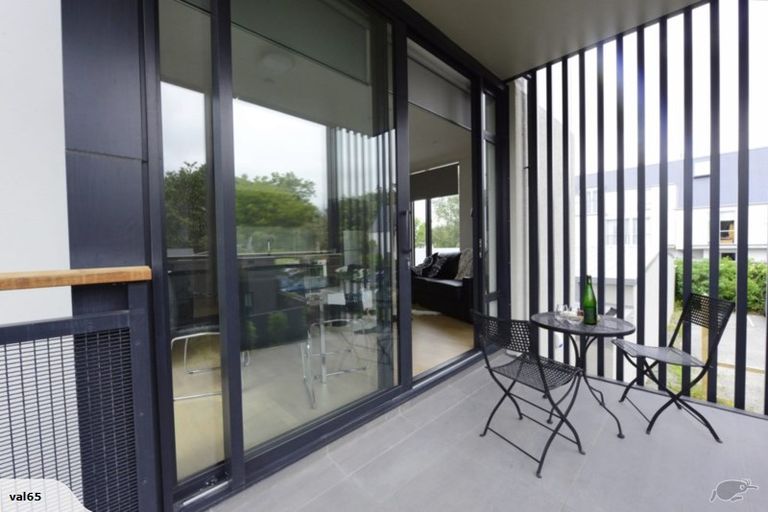 Photo of property in 50 Kilmore Street, Christchurch Central, Christchurch, 8013