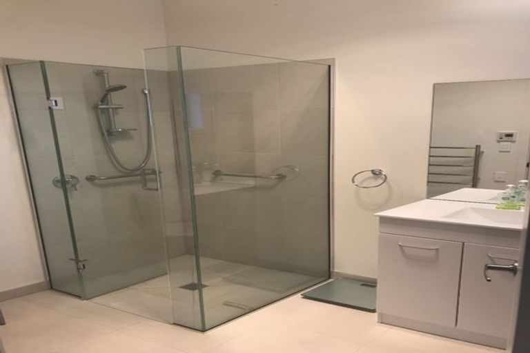 Photo of property in 5 Florance Place, Parklands, Christchurch, 8083
