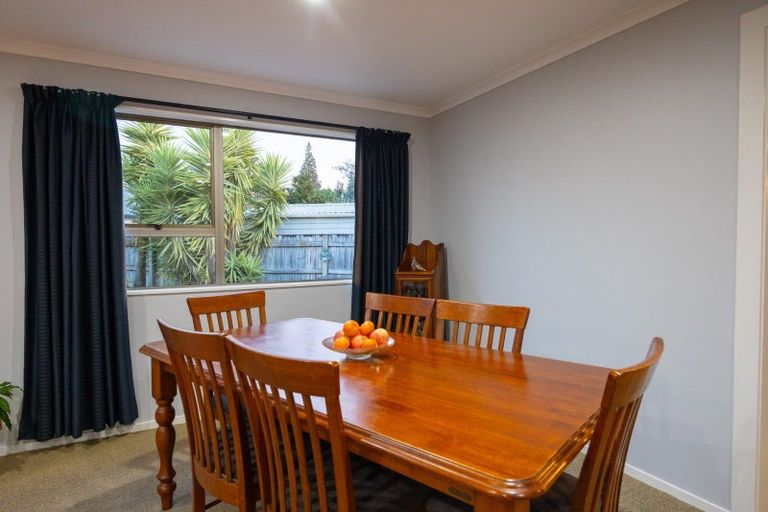 Photo of property in 34 Carter Crescent, Awapuni, Palmerston North, 4412