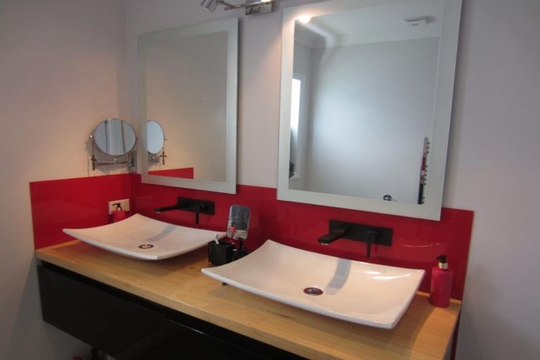 Photo of property in 133 Korokoro Crescent, Thames, 3500