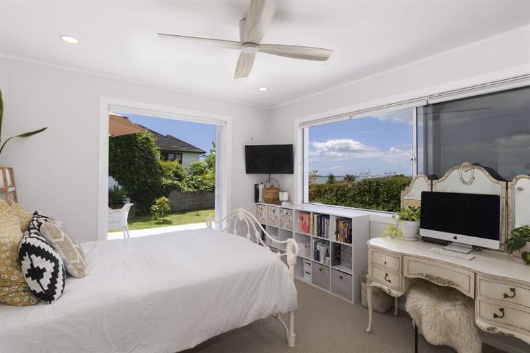 Photo of property in 552 Otumoetai Road, Matua, Tauranga, 3110