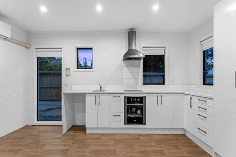 Photo of property in 192 Henderson Valley Road, Henderson, Auckland, 0612