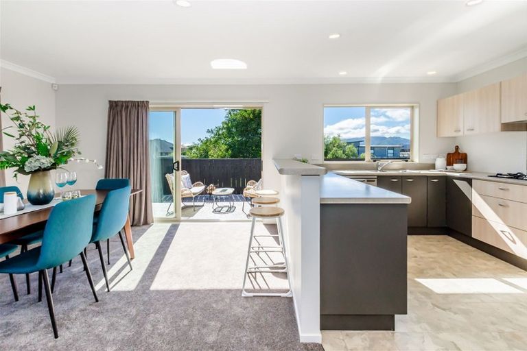 Photo of property in 27 Manhattan Court, Paraparaumu Beach, Paraparaumu, 5032
