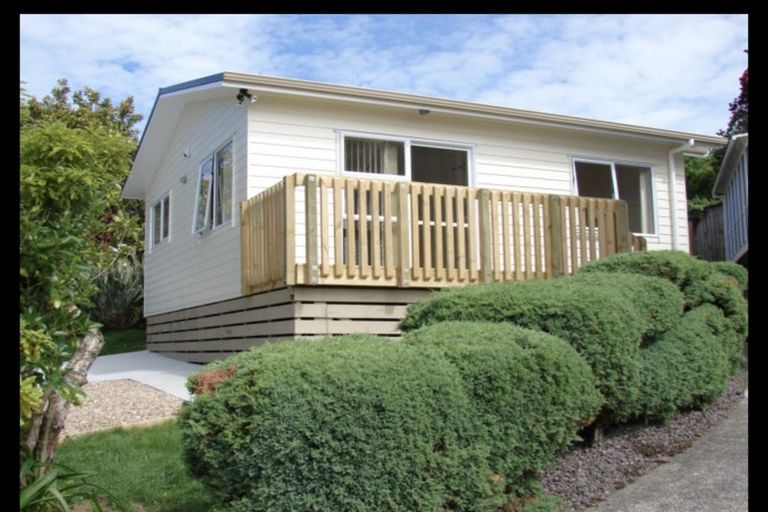 Photo of property in 3a Gretel Place, Hillcrest, Auckland, 0627