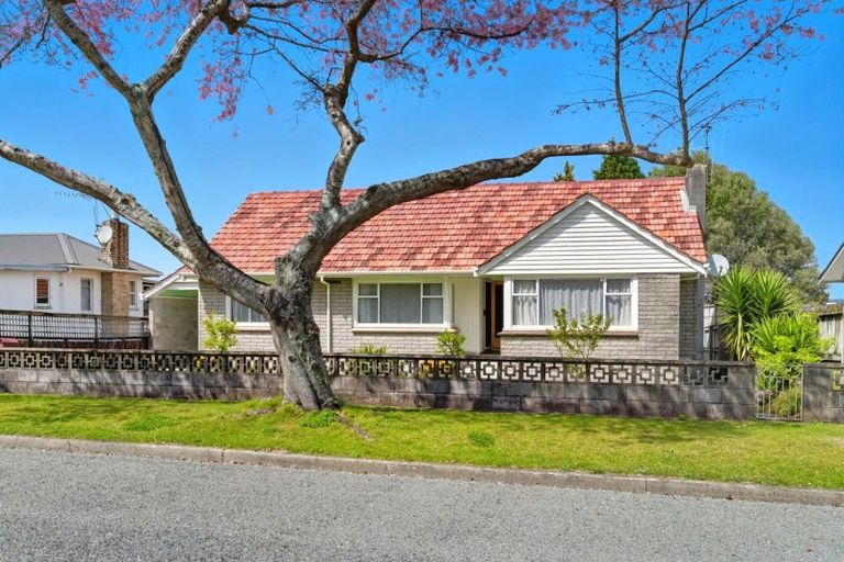 Photo of property in 14 Slade Street, Greerton, Tauranga, 3112