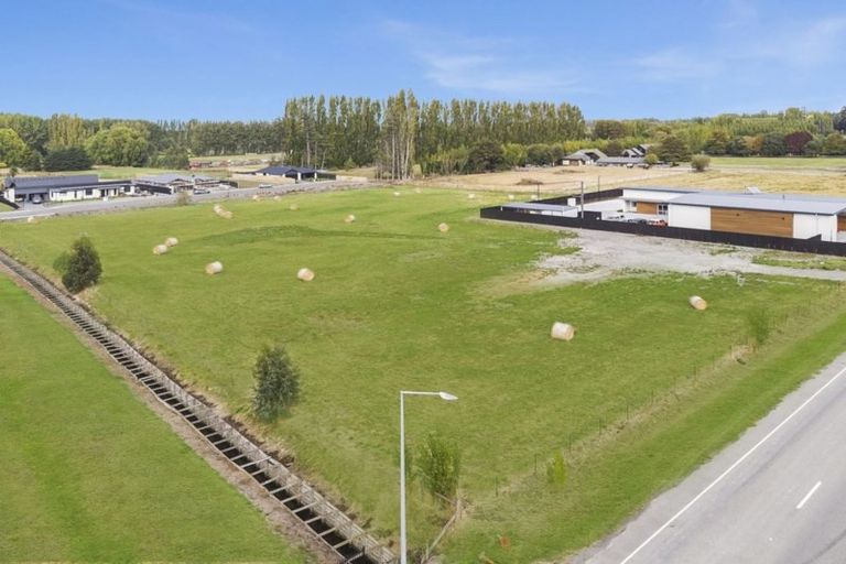 Photo of property in 155 Styx Mill Road, Casebrook, Christchurch, 8051