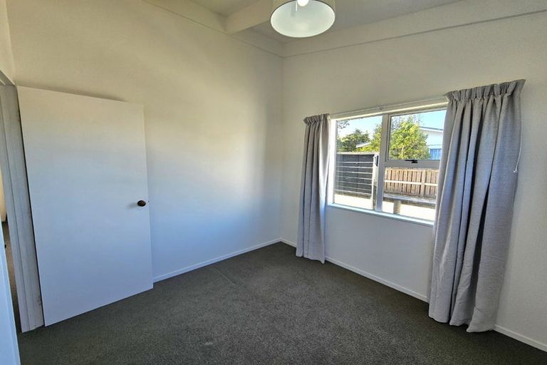 Photo of property in 18a Trimble Place, Bell Block, New Plymouth, 4312