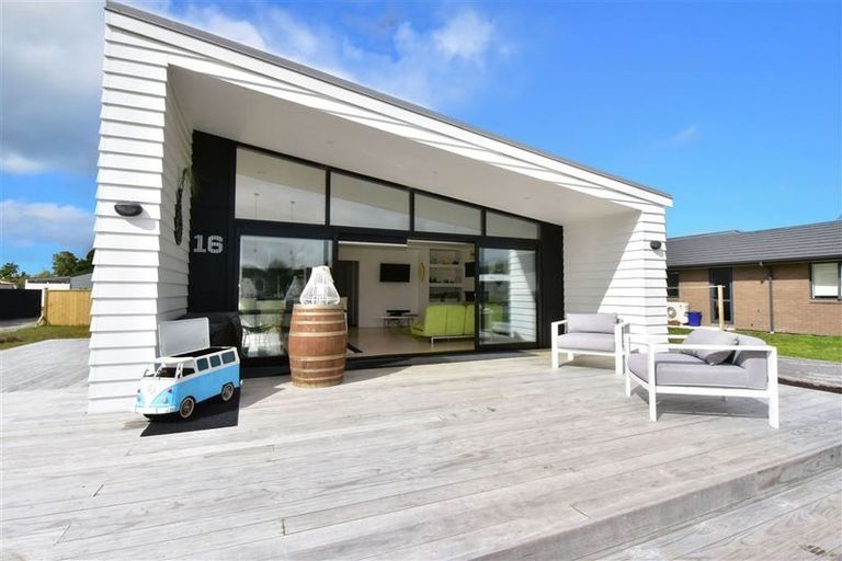 Photo of property in 1/16 Dune View Drive, Mangawhai, 0505