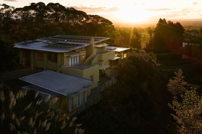 Photo of property in 110 Durham Drive, Havelock North, 4130
