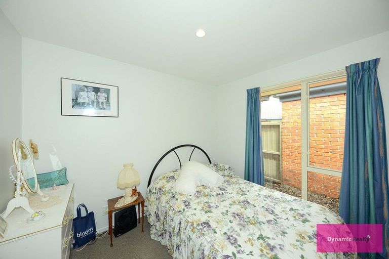 Photo of property in 70 Vivian Street, Burwood, Christchurch, 8083
