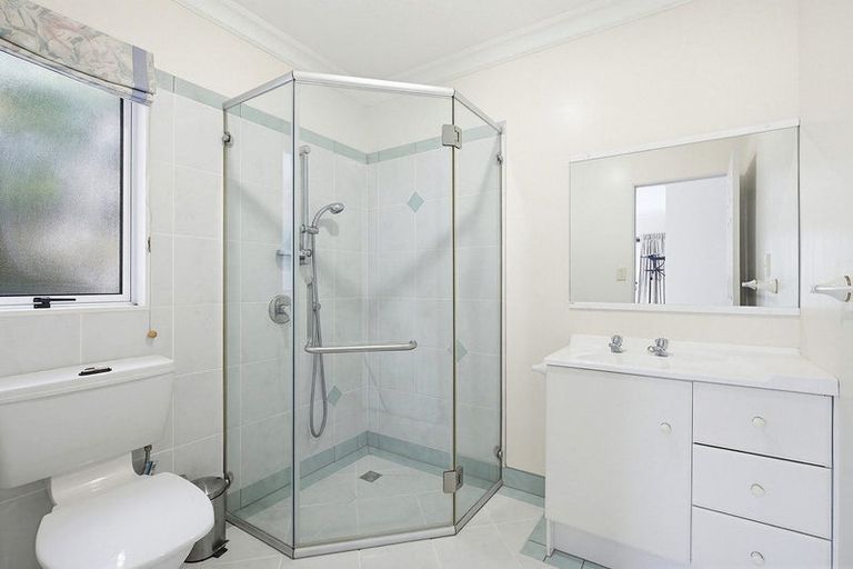 Photo of property in 1 Tombane Terrace, Papakowhai, Porirua, 5024