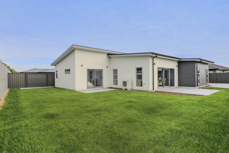 Photo of property in 9 Cassin Place, Taradale, Napier, 4112