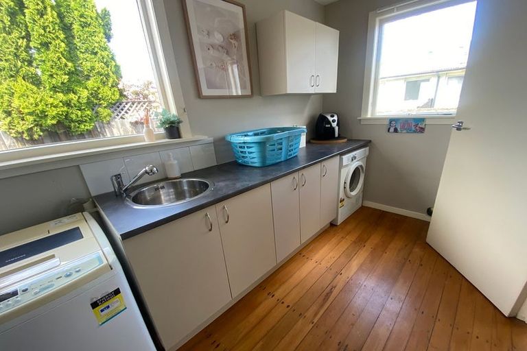 Photo of property in 1/112 Edward Avenue, Edgeware, Christchurch, 8013