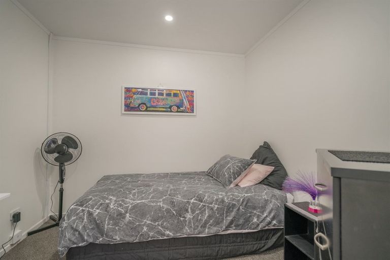 Photo of property in 2 Mayfair Close, Whitianga, 3510