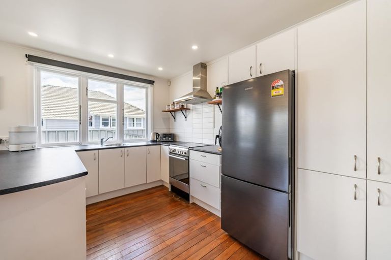 Photo of property in 38 Miro Street, Trentham, Upper Hutt, 5018