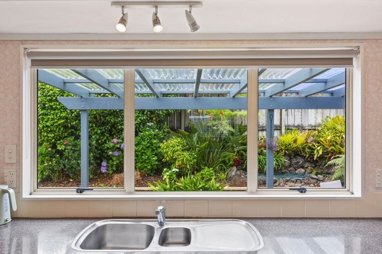Photo of property in 22 Harvest Drive, Henderson, Auckland, 0612
