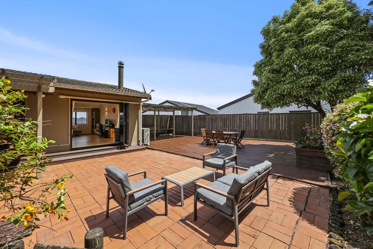 Photo of property in 18 Janome Place, Bucklands Beach, Auckland, 2014