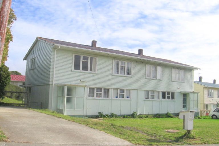 Photo of property in 86- 88 Gear Terrace, Ranui, Porirua, 5024