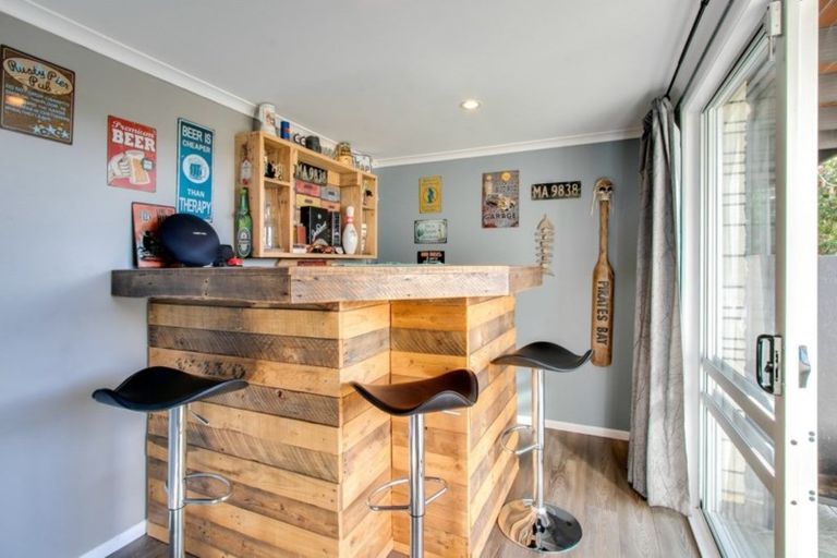 Photo of property in 38 Freyberg Avenue, Tamatea, Napier, 4112