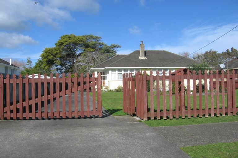Photo of property in 14 Seddon Street, Feilding, 4702