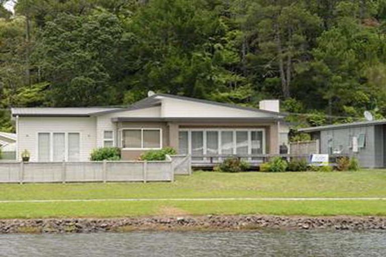 Photo of property in 31 Scott Drive, Cooks Beach, Whitianga, 3591