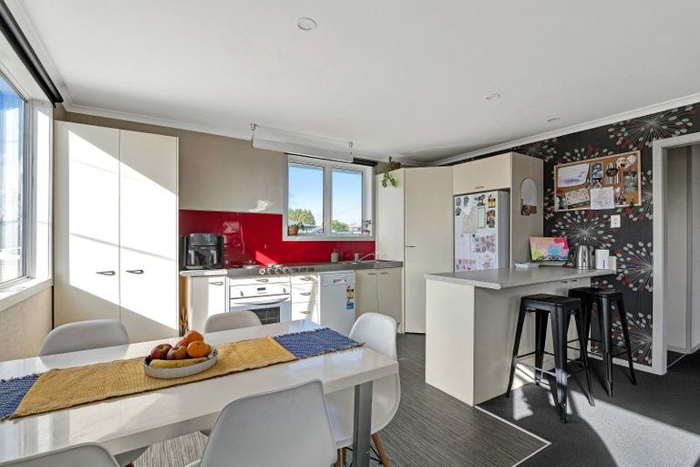Photo of property in 50a Celia Street, Stratford, 4332
