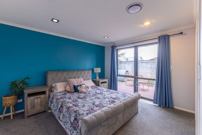 Photo of property in 11 Chatham Place, Rototuna North, Hamilton, 3210