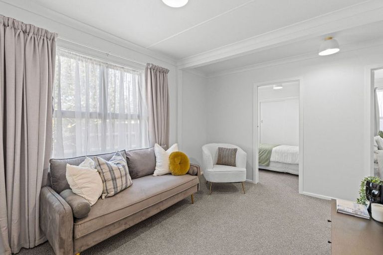 Photo of property in 19 Omori Place, Castlecliff, Whanganui, 4501