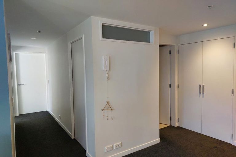Photo of property in Nouvo Apartments, 2b/21 Rugby Street, Mount Cook, Wellington, 6021