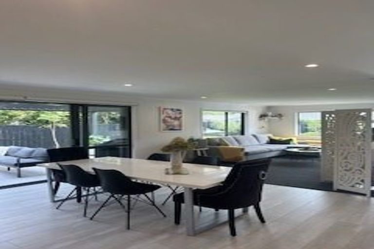 Photo of property in 3 Riverboat Lane, Helensville, 0800