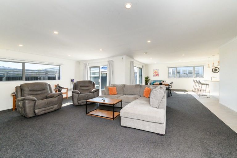 Photo of property in 98 Ferguson Street, West End, Palmerston North, 4412